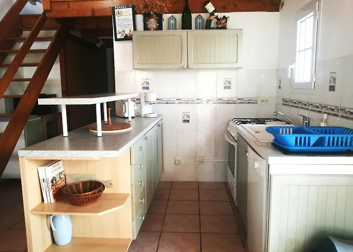 Maison A - Proche - Parking - Fr-1-823-98 בית נופש *