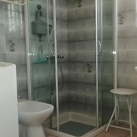 Maison A - Proche - Parking - Fr-1-823-98 *